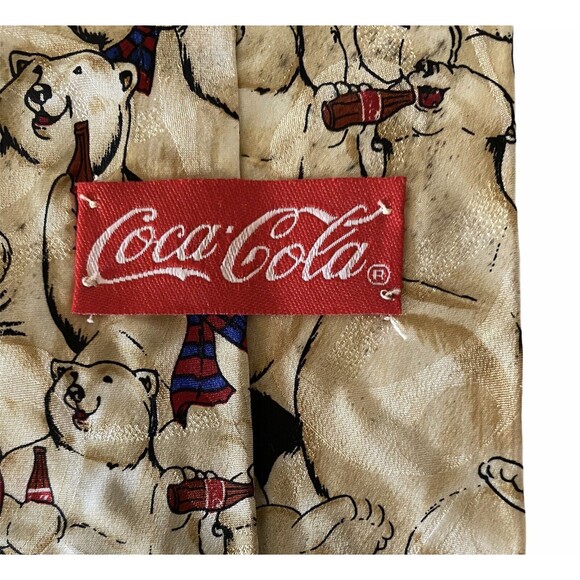Coca-Cola Polar Bears 100% Silk Necktie Holiday Christmas Tree Novelty 4" Wide - Picture 6 of 6